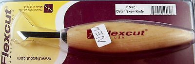Flexcut Mini-Detail Skew Knife KN31